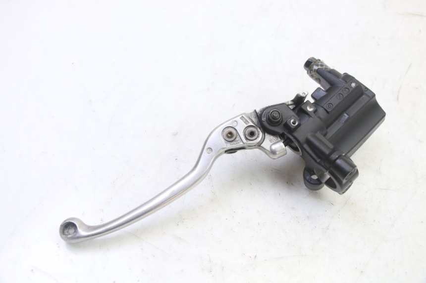 photo de MAITRE CYLINDRE AVANT YAMAHA XJ6 ABS 600 (2008 - 2016)