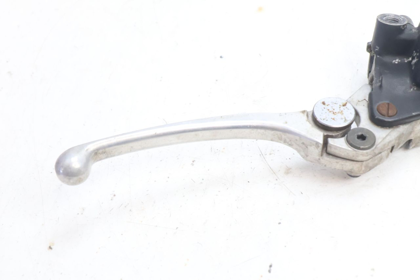 photo de MAITRE CYLINDRE AVANT YAMAHA XJR 1300 (1998 - 2002) - Vue d’ensemble