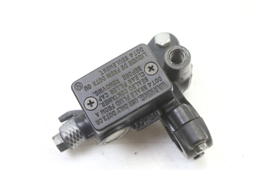 photo de MAITRE CYLINDRE AVANT HONDA XLV VARADERO 125 (2000 - 2006)