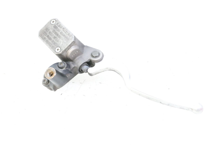 photo de MAITRE CYLINDRE AVANT YAMAHA X-MAX XMAX ABS 250 (2010 - 2014)
