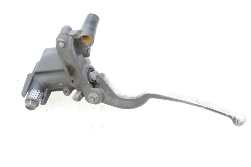 photo de MAITRE CYLINDRE AVANT YAMAHA X-MAX XMAX ABS 250 (2010 - 2014)