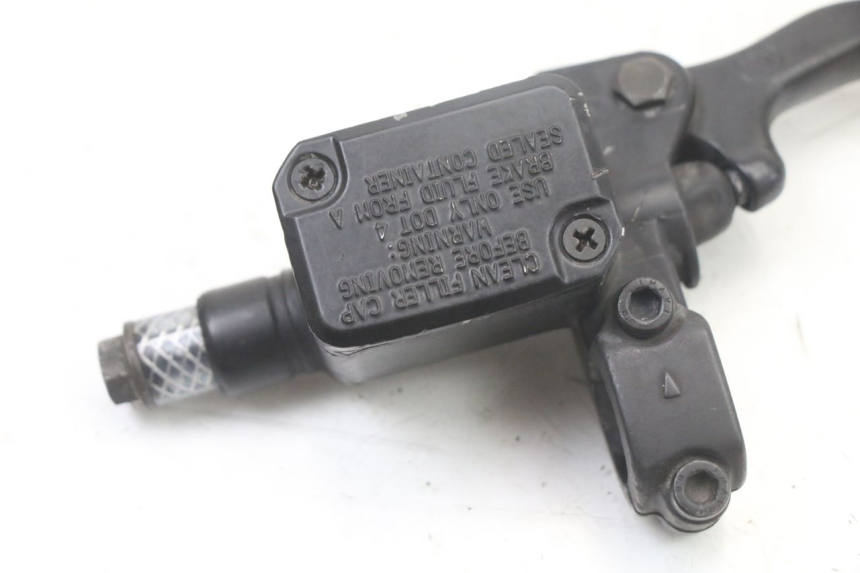 photo de MAITRE CYLINDRE AVANT YAMAHA YP MAJESTY 125 (2007 - 2010)