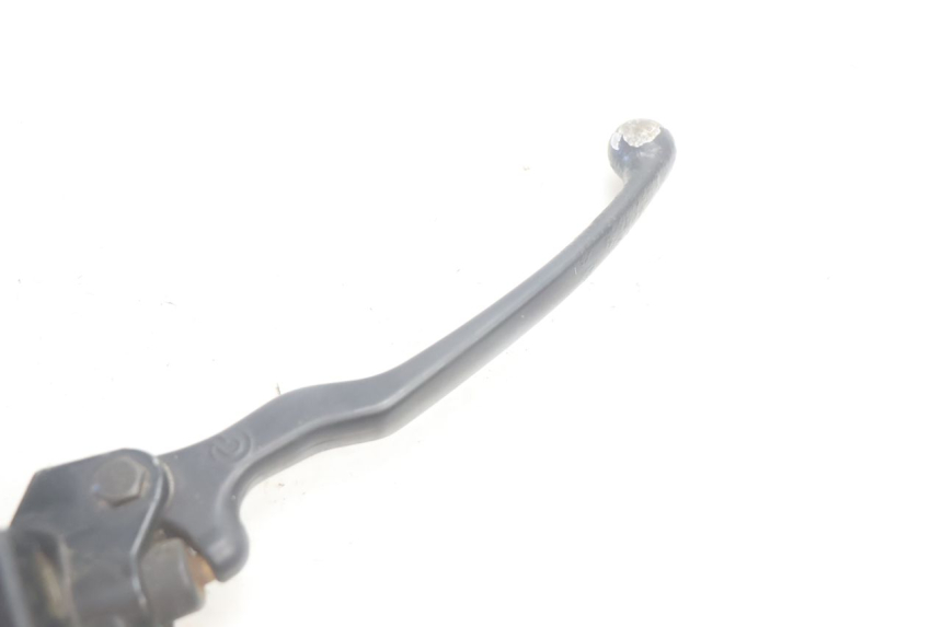photo de MAITRE CYLINDRE AVANT YAMAHA YP MAJESTY 125 (2002 - 2006) - Zoom état d’usage