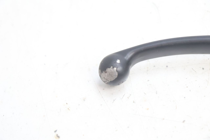 photo de MAITRE CYLINDRE AVANT YAMAHA YP MAJESTY 125 (2002 - 2006) - État de surface