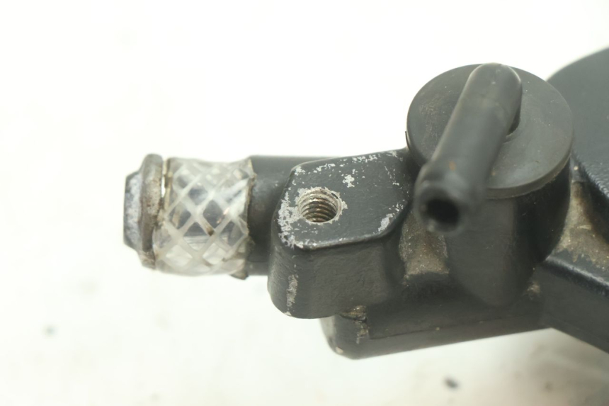 photo de MAITRE CYLINDRE AVANT YAMAHA YZF R6 600 (2008 - 2009) - Zoom état d’usage