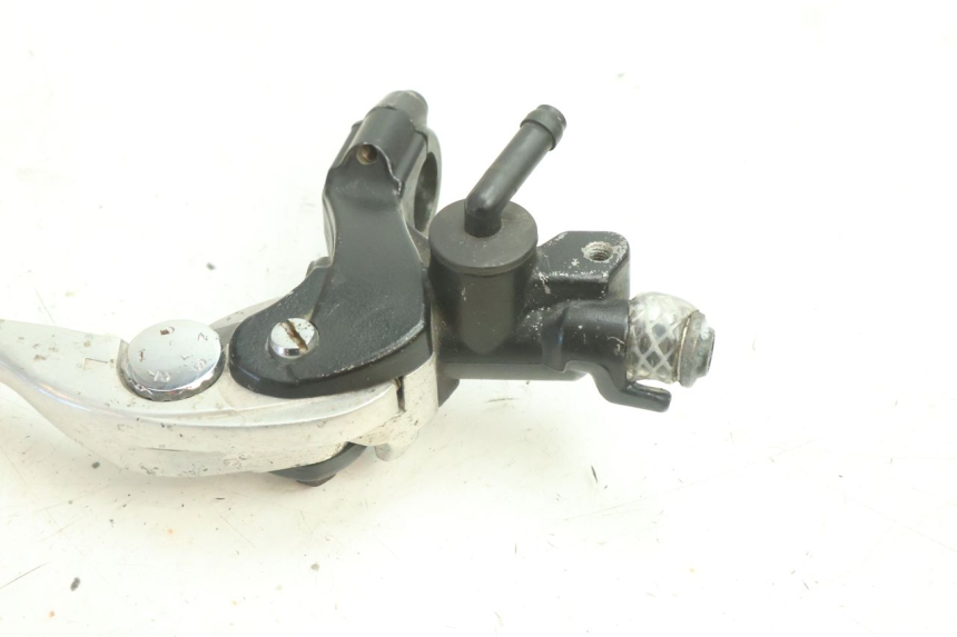 photo de MAITRE CYLINDRE AVANT YAMAHA YZF R6 600 (2008 - 2009) - État de surface