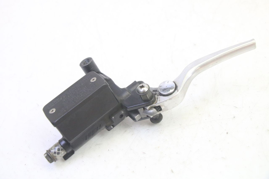 photo de MAITRE CYLINDRE EMBRAYAGE SUZUKI DL V STROM 1000 (2002 - 2007) - Vue d’ensemble