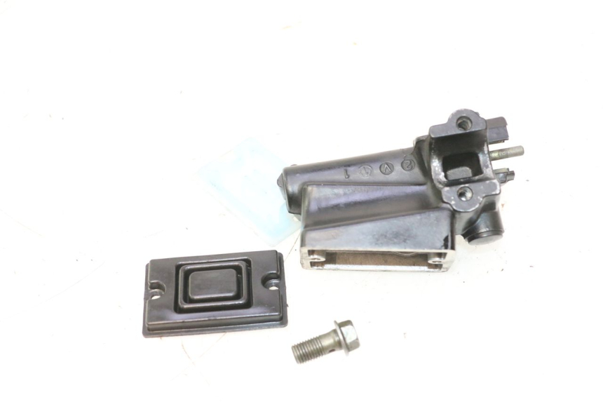 photo de MAITRE CYLINDRE EMBRAYAGE YAMAHA FJR 1300 (2001 - 2005) - Vue produit