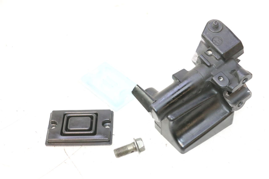 photo de MAITRE CYLINDRE EMBRAYAGE YAMAHA FJR 1300 (2001 - 2005) - Pièce contrôlée
