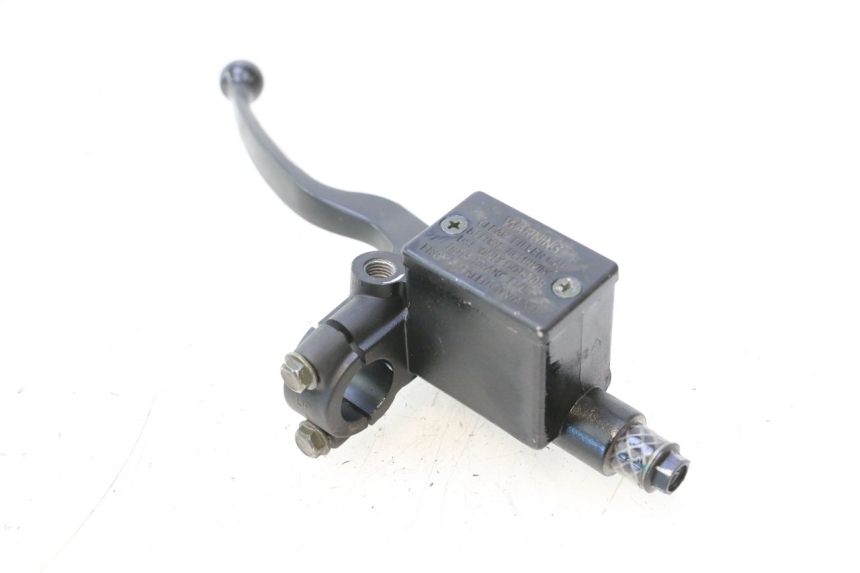 photo de MAITRE CYLINDRE FREIN ARRIERE PEUGEOT CITYSTAR 2T 50 (2018 - 2021) - Points de fixation