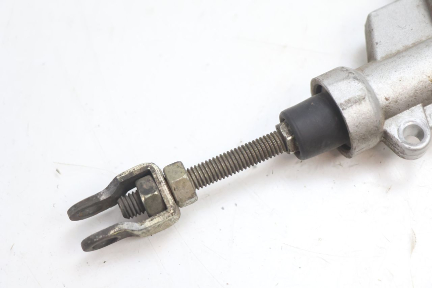 photo de MAITRE CYLINDRE ARRIERE HM HONDA CRM DERAPAGE RR 50 (2006 - 2017) - Zoom état d’usage