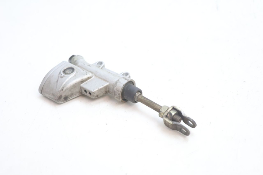 photo de MAITRE CYLINDRE ARRIERE HM HONDA CRM DERAPAGE RR 50 (2006 - 2017) - Points de fixation