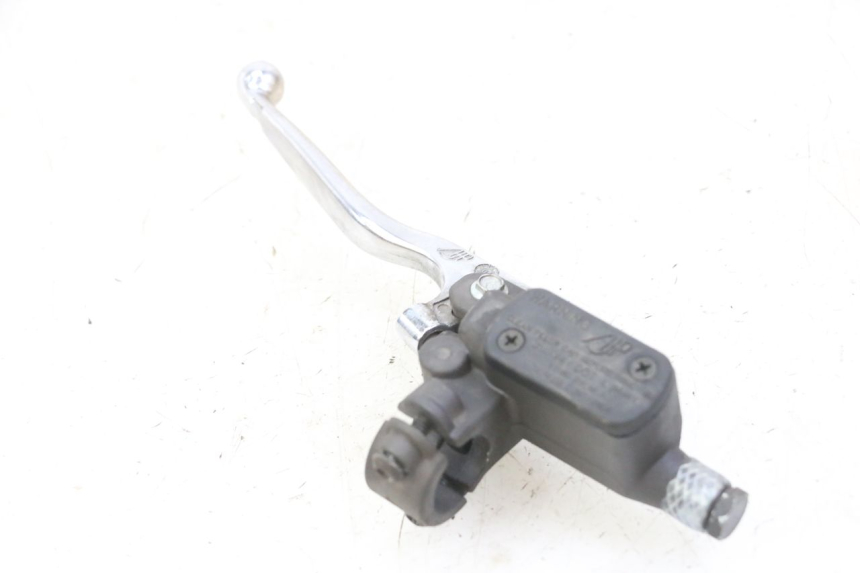 photo de MAITRE CYLINDRE ARRIERE PEUGEOT ELYSTAR 125 (2002 - 2007)