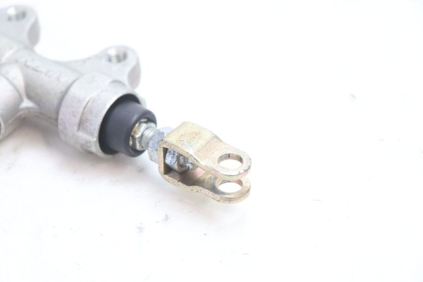 photo de MAITRE CYLINDRE ARRIERE KAWASAKI ER-6 ER6 N 650 (2005 - 2009) - Autre angle de vue