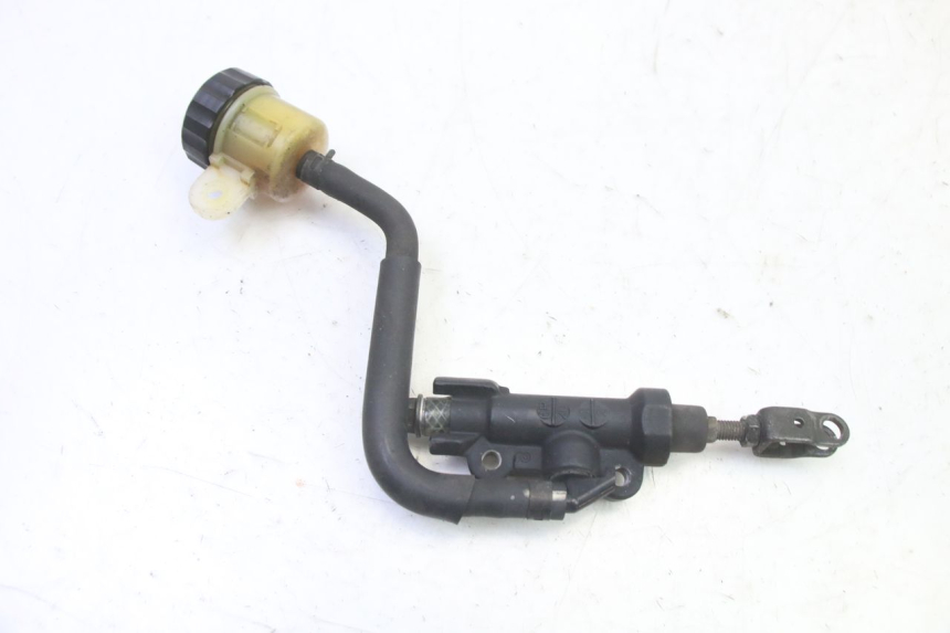 photo de MAITRE CYLINDRE ARRIERE YAMAHA FZ6 FAZER S2 600 (2007 - 2011)