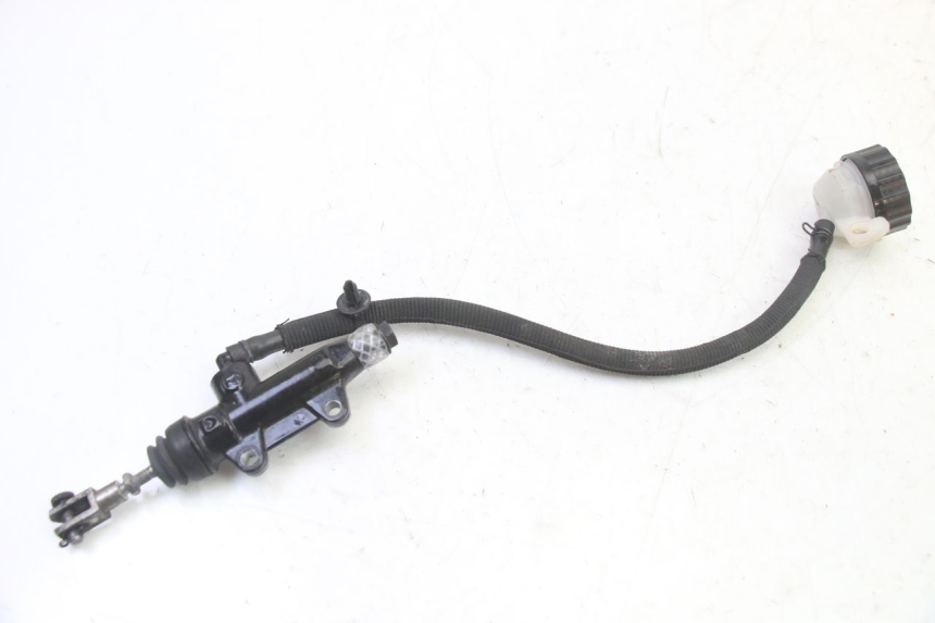photo de MAITRE CYLINDRE ARRIERE BMW G310 R 310 (2016 - 2020)