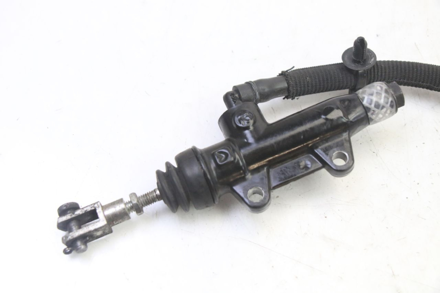 photo de MAITRE CYLINDRE ARRIERE BMW G310 R 310 (2016 - 2020)