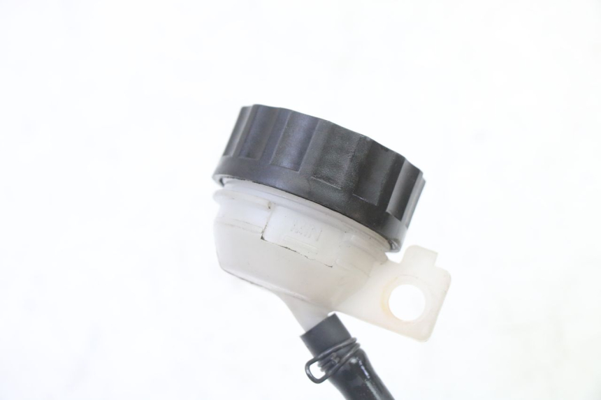photo de MAITRE CYLINDRE ARRIERE BMW G310 R 310 (2016 - 2020)