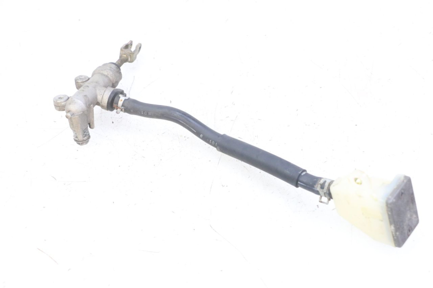 photo de MAITRE CYLINDRE ARRIERE SUZUKI GS GSE 500 (2001 - 2003)