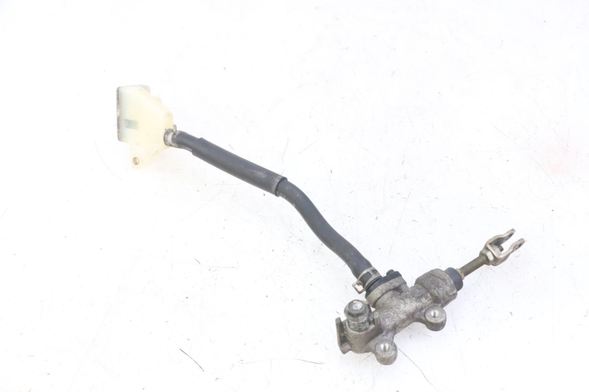 photo de MAITRE CYLINDRE ARRIERE SUZUKI GS GSE 500 (2001 - 2003)