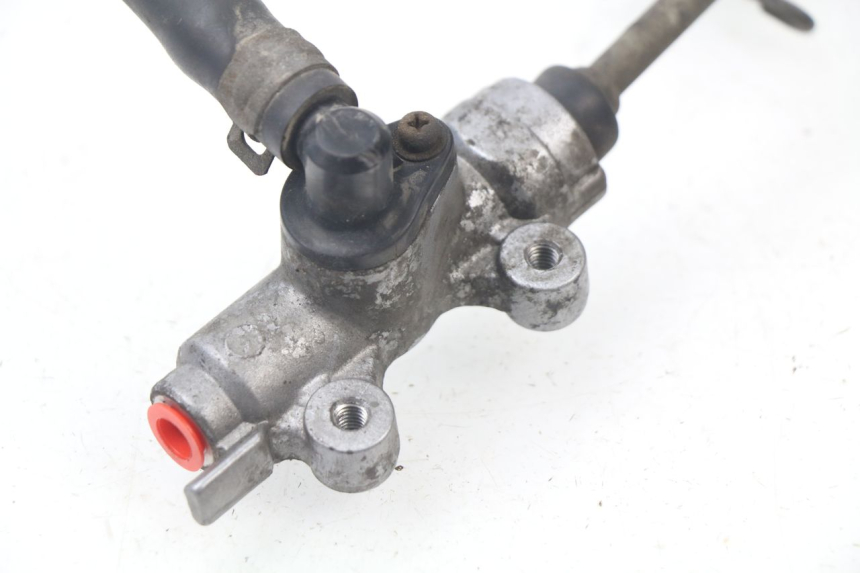 photo de MAITRE CYLINDRE ARRIERE HONDA XLV TRANSALP 650 (2005 - 2007)