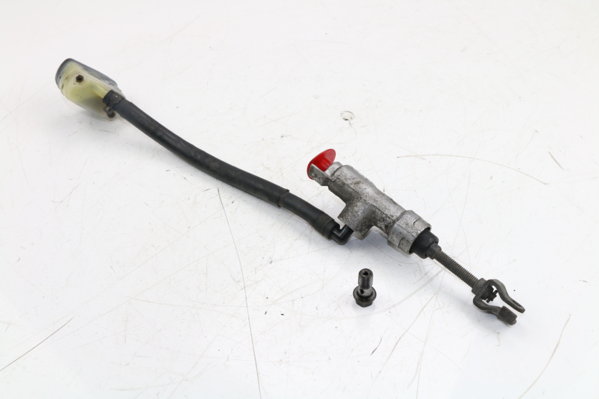 photo de MAITRE CYLINDRE ARRIERE HONDA XLV VARADERO 125 (2000 - 2006)