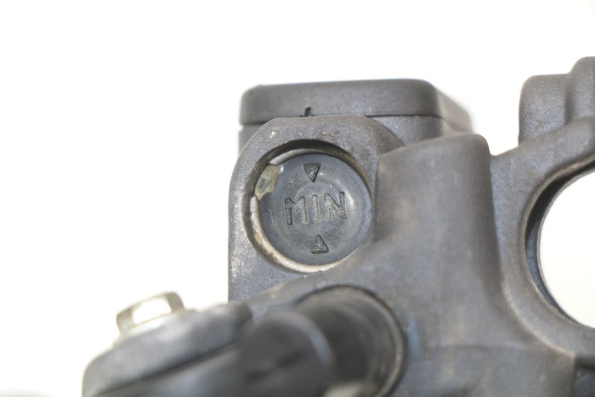 photo de MAITRE CYLINDRE ARRIERE PEUGEOT JET FORCE CARBU 50 (2003 - 2016)