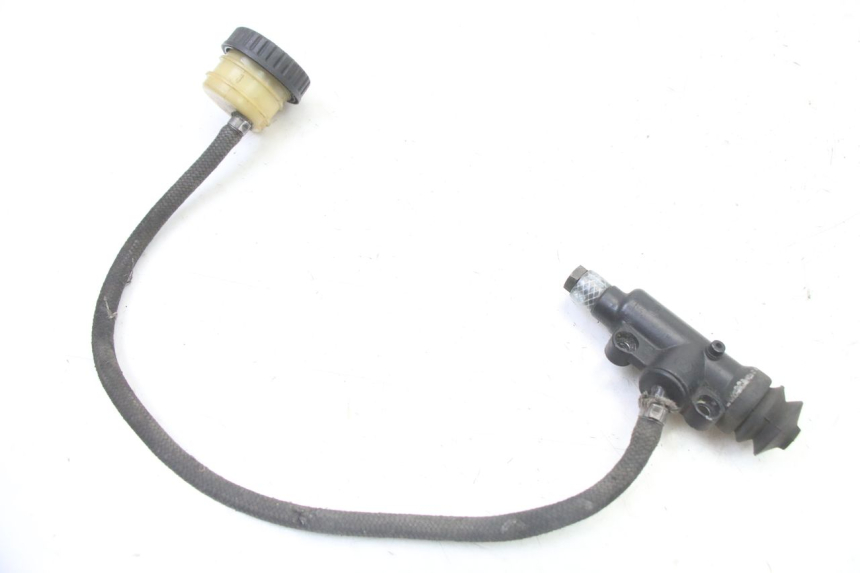 photo de MAITRE CYLINDRE ARRIERE BMW K 75 RT 750 (1989 - 1997)