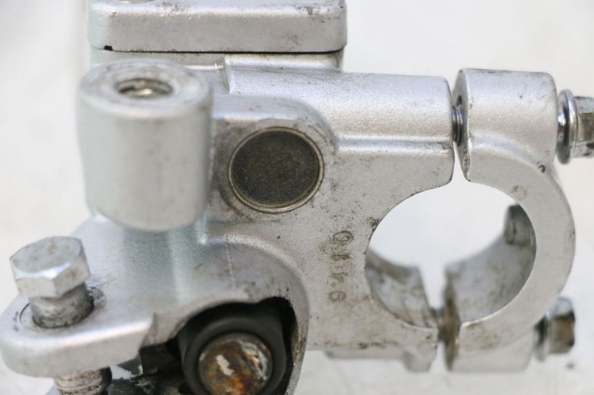 photo de MAITRE CYLINDRE ARRIERE KYMCO LIKE 125 (2009 - 2016) - Autre angle de vue