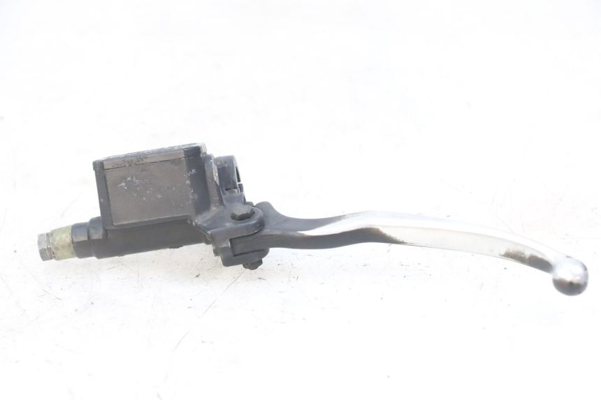 photo de MAITRE CYLINDRE ARRIERE PIAGGIO MP3 LT 300 (2010 - 2016)