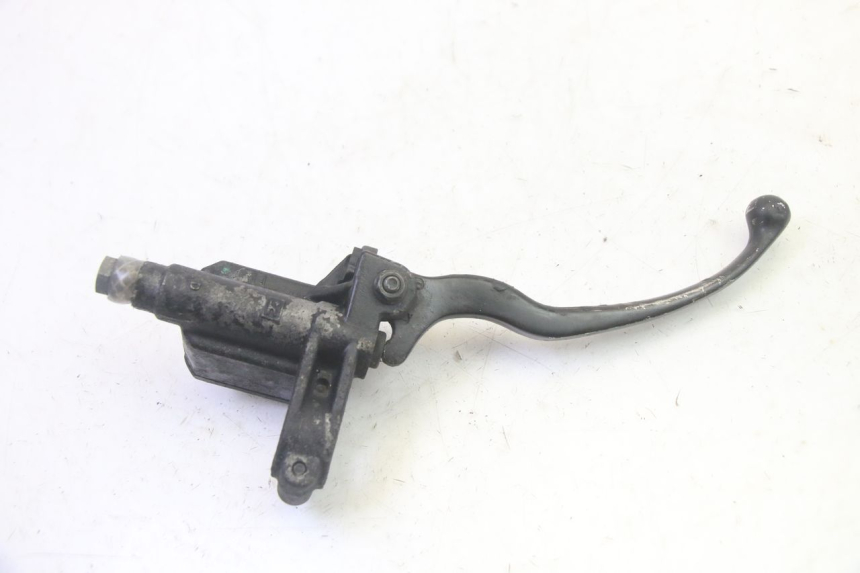 photo de MAITRE CYLINDRE FREIN ARRIERE PIAGGIO MP3 RL 250 (2007 - 2010) - Points de fixation