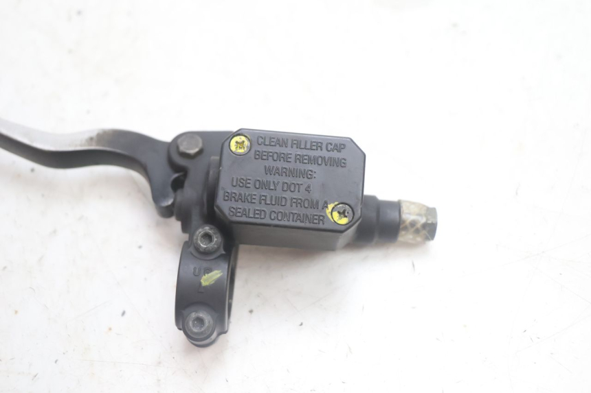 photo de MAITRE CYLINDRE FREIN ARRIERE PIAGGIO MP3 125 (2006 - 2014) - Zoom état d’usage