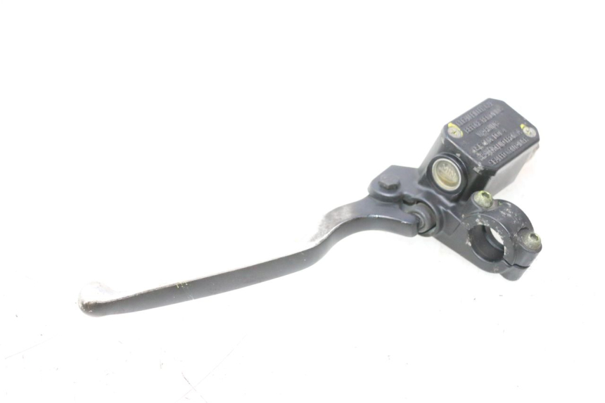 photo de MAITRE CYLINDRE FREIN ARRIERE PIAGGIO MP3 500 (2011 - 2015) - Points de fixation
