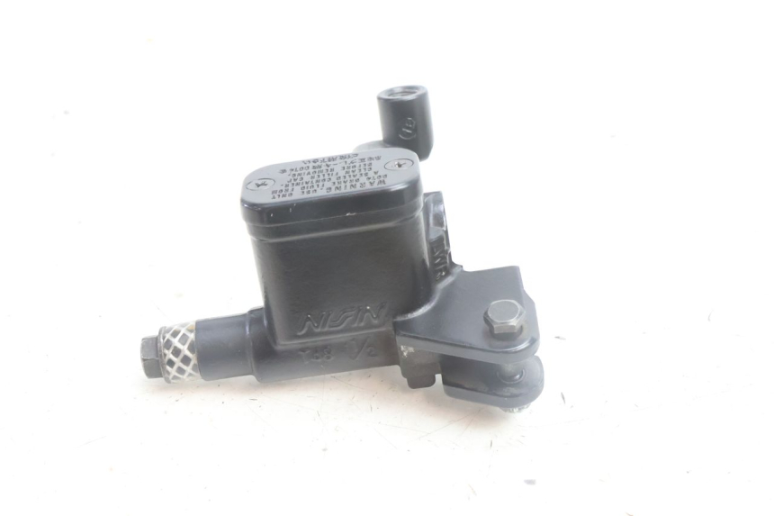 photo de MAITRE CYLINDRE ARRIERE YAMAHA N-MAX NMAX 125 (2021 - 2024) - Autre angle de vue