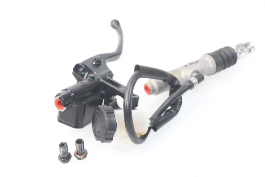 photo de MAITRE CYLINDRE ARRIERE PIAGGIO MP3 HPE 500 (2019 - 2022)