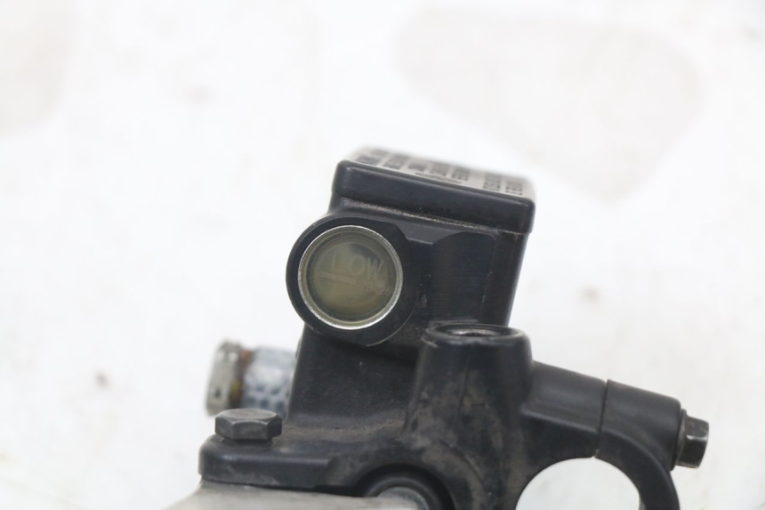 photo de MAITRE CYLINDRE FREIN ARRIERE PEUGEOT SATELIS 125 (2010 - 2012)