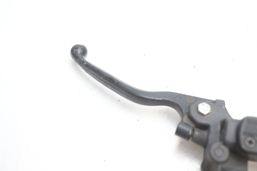 photo de MAITRE CYLINDRE ARRIERE PEUGEOT SPEEDFIGHT 2 AC 50 (2000 - 2009) - Détail de la pièce