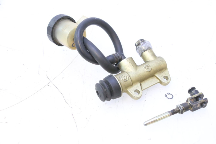 photo de MAITRE CYLINDRE ARRIERE DUCATI SS IE DS CARENEE 1000 (2002 - 2006) - Vue principale