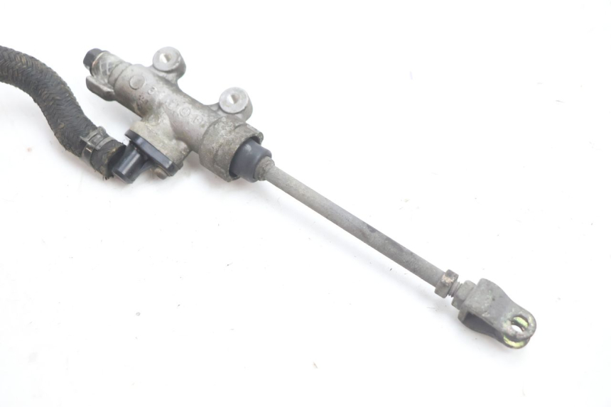 photo de MAITRE CYLINDRE ARRIERE HONDA ST PAN EUROPEAN 1100 (1990 - 2002) - Zoom état d’usage