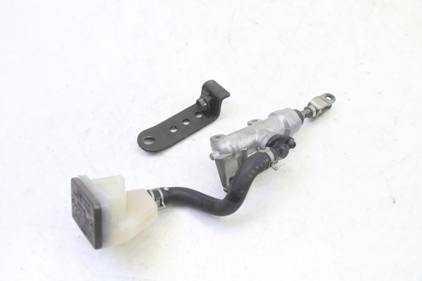photo de MAITRE CYLINDRE ARRIERE SUZUKI SV S 650 (2003 - 2009)