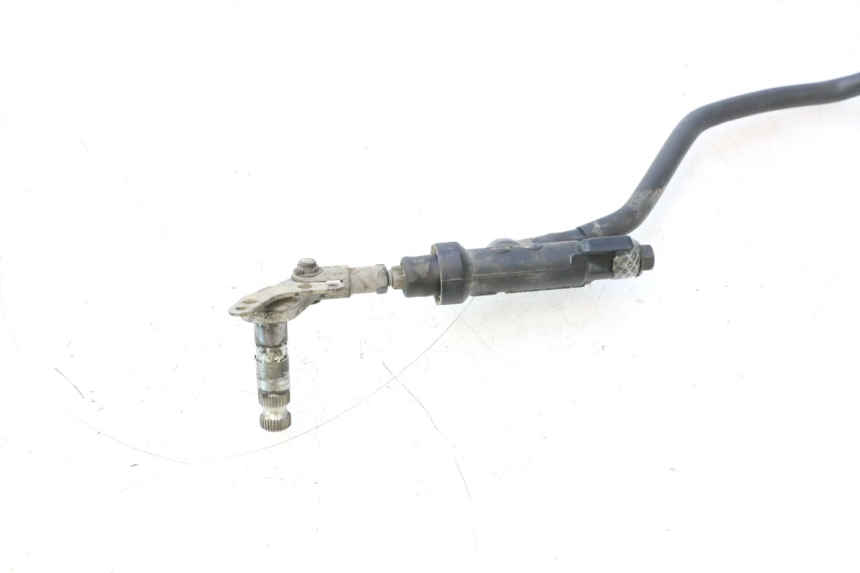 photo de MAITRE CYLINDRE ARRIERE YAMAHA TDM ABS 900 (2002 - 2014) - Points de fixation