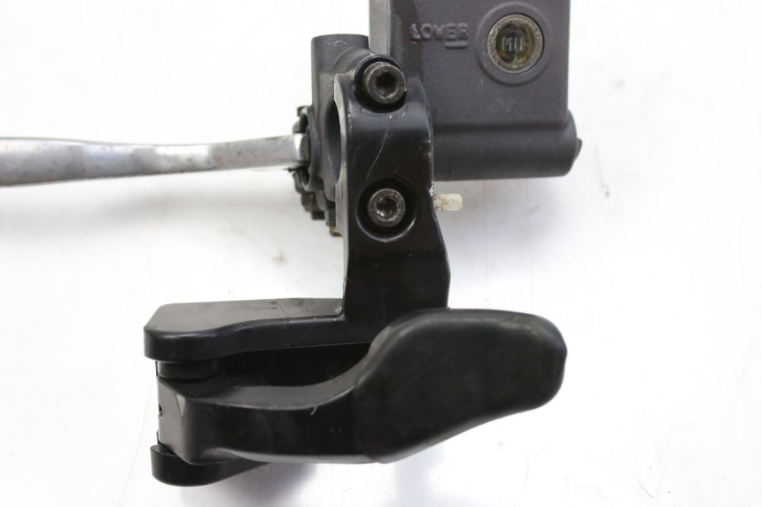 photo de MAITRE CYLINDRE ARRIERE SUZUKI UH BURGMAN 125 (2002 - 2006)