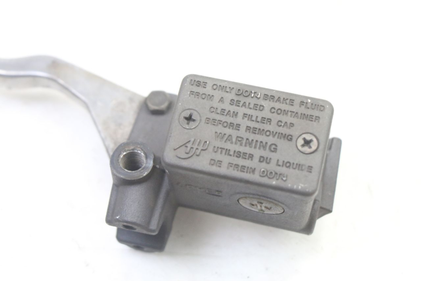 photo de MAITRE CYLINDRE ARRIERE SUZUKI UH BURGMAN 125 (2002 - 2006)
