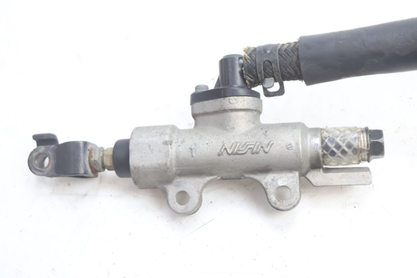 photo de MAITRE CYLINDRE ARRIERE HONDA VFR FI RC46 800 (1998 - 2001) - Détail de la pièce