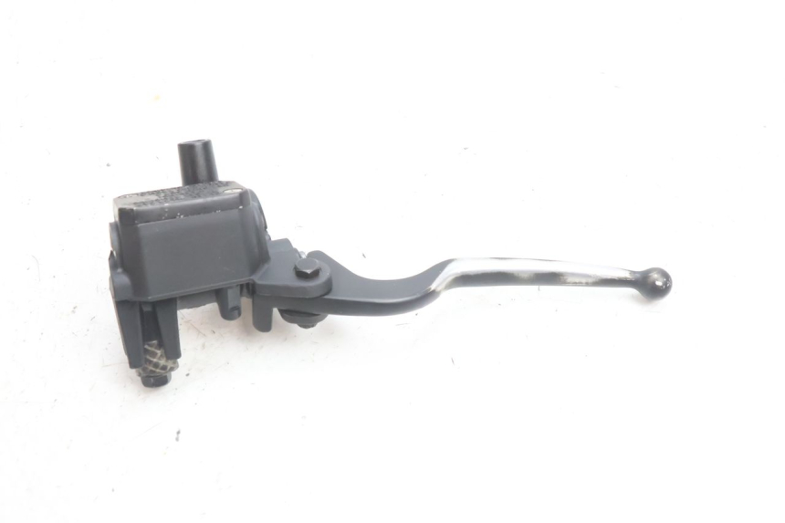photo de MAITRE CYLINDRE FREIN ARRIERE YAMAHA X-MAX XMAX 125 (2010 - 2013) - Vue d’ensemble