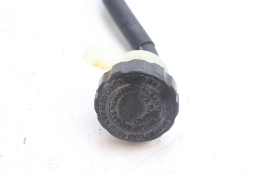 photo de MAITRE CYLINDRE ARRIERE YAMAHA XJR 1300 (1998 - 2002) - Points de fixation