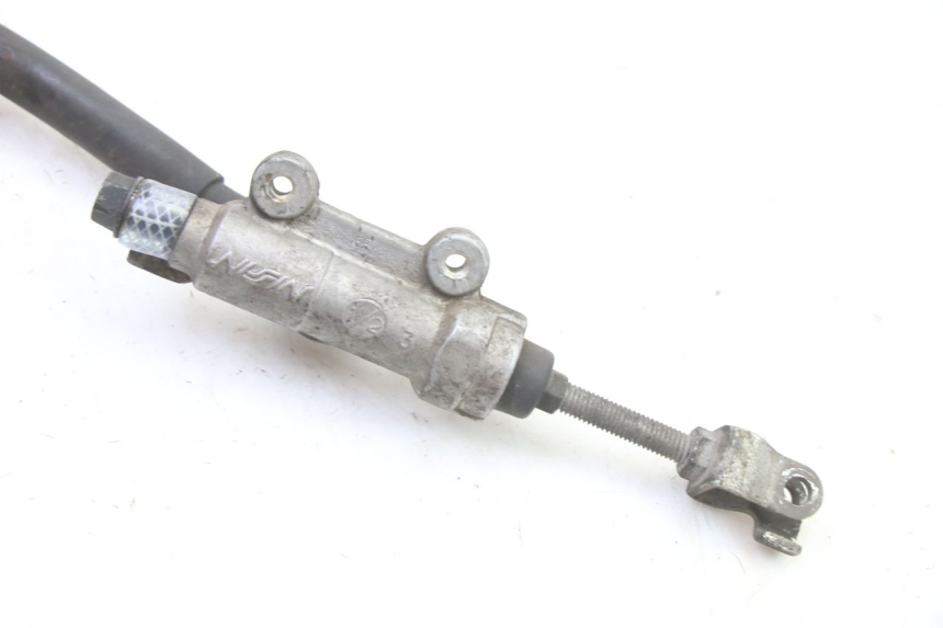 photo de MAITRE CYLINDRE ARRIERE HONDA XLV VARADERO 125 (2000 - 2006)