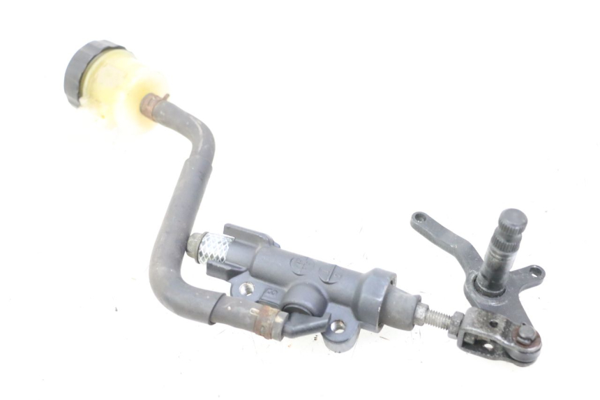 photo de MAITRE CYLINDRE ARRIERE YAMAHA FZ6 FAZER S2 600 (2007 - 2011)