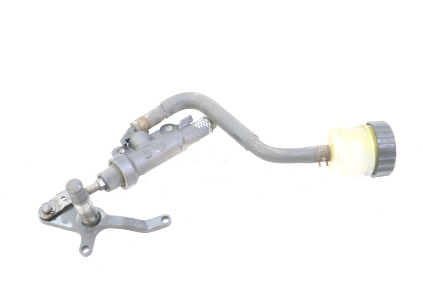 photo de MAITRE CYLINDRE ARRIERE YAMAHA FZ6 FAZER S2 600 (2007 - 2011)