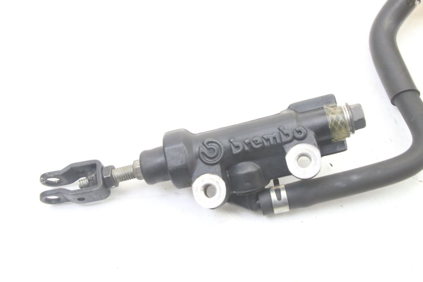 photo de MAITRE CYLINDRE ARRIERE YAMAHA XJ6 ABS 600 (2008 - 2016)